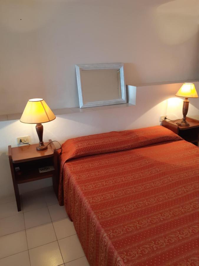 Residence La Calle Isola D'Elba Екстер'єр фото
