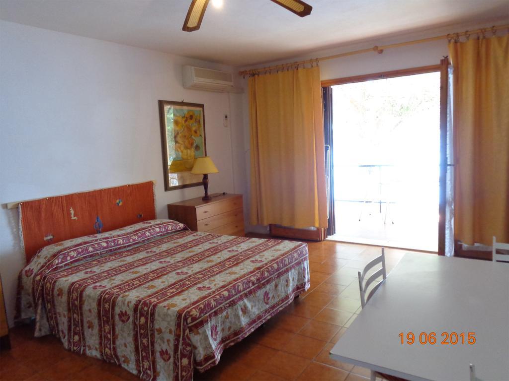 Residence La Calle Isola D'Elba Номер фото